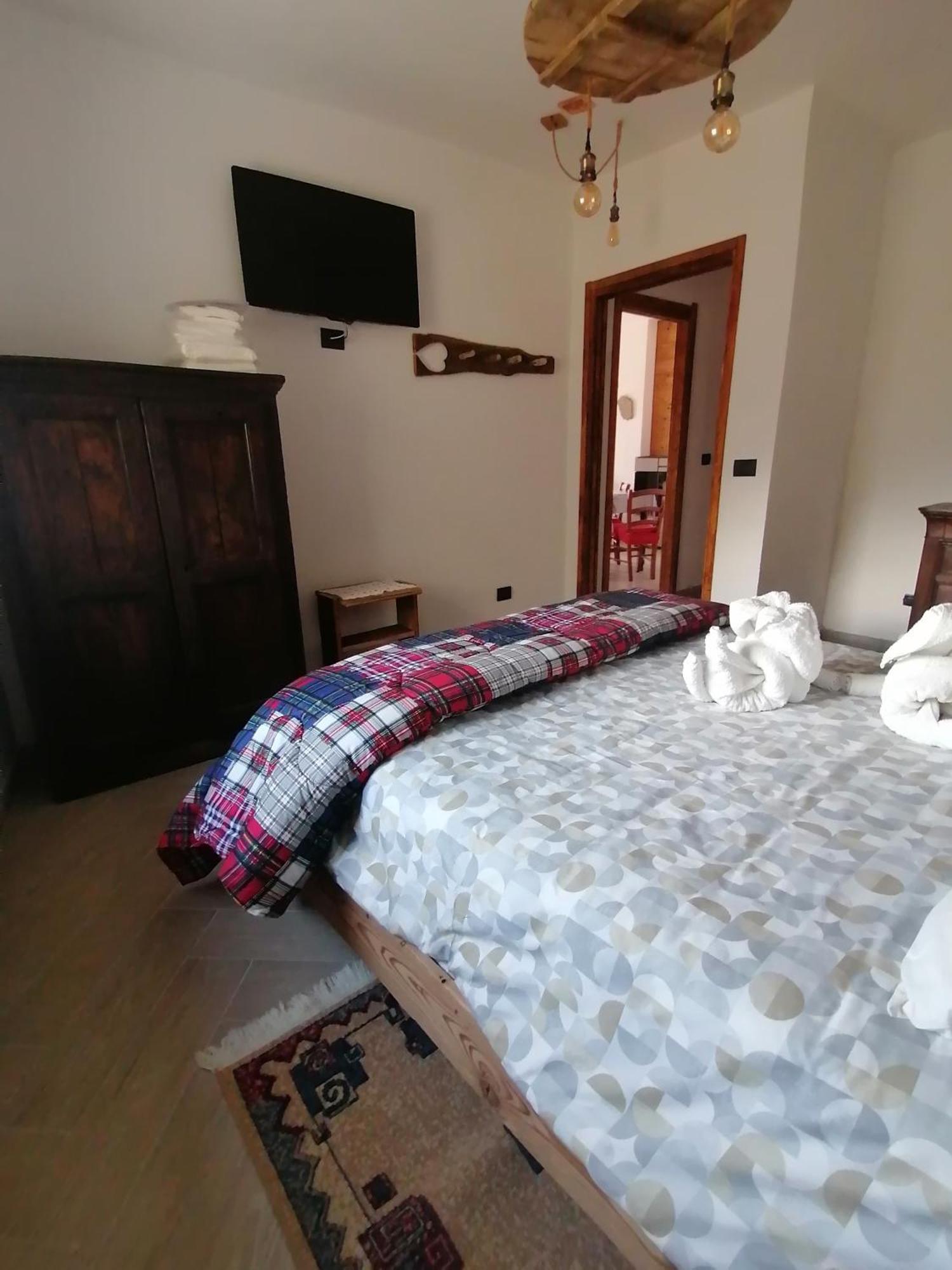 Ca Ad Me Pare Alloggio Con Terrazza Panoramica Moncenisio Extérieur photo