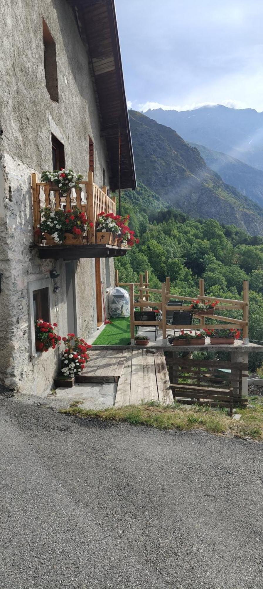Ca Ad Me Pare Alloggio Con Terrazza Panoramica Moncenisio Extérieur photo